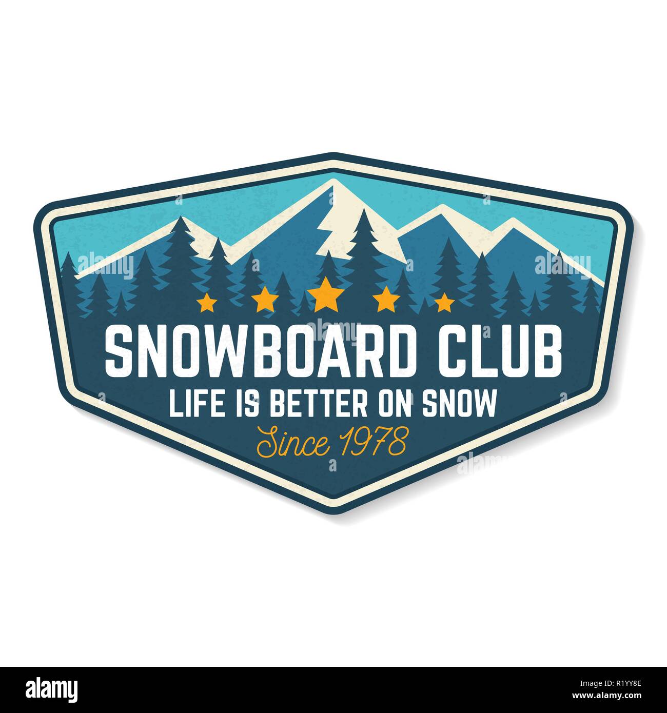 Snowboard Club patch. Vector illustration. Concept pour chemise, imprimer, stamp ou tee. Typographie vintage design avec forêt et montagne silhouette. Extreme sport d'hiver. Illustration de Vecteur