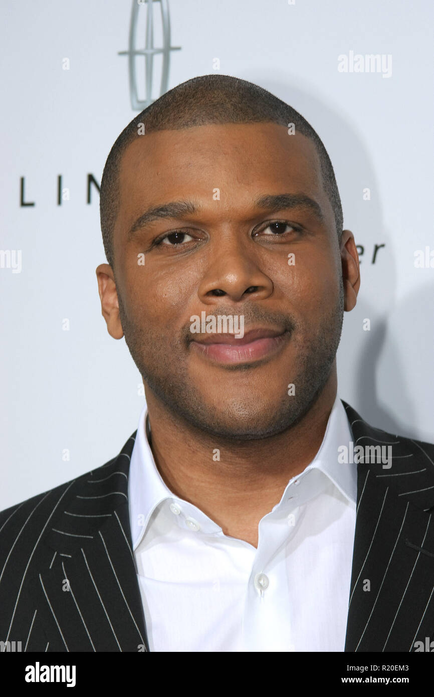 Tyler Perry 04/20/06 AKEELAH ET L'ABEILLE @ l'Academy of Motion Picutures Arts and Sciences, Los Angeles photo de Jun Matsuda/HNW / PictureLux (20 avril 2006) Banque D'Images Tyler Perry 04/20/06 AKEELAH ET L'ABEILLE @ l'Academy of Motion Picutures Arts and Sciences, Los Angeles photo de Jun Matsuda/HNW / PictureLux (20 avril 2006) Banque D'Images