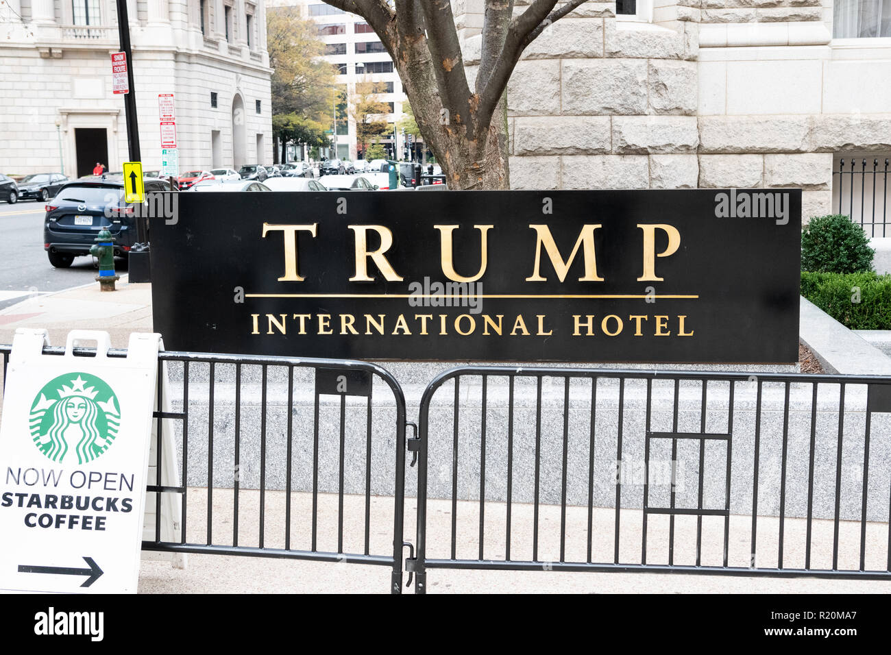 Trump International Hotel Washington, D.C. sign in Washington, D.C. Banque D'Images