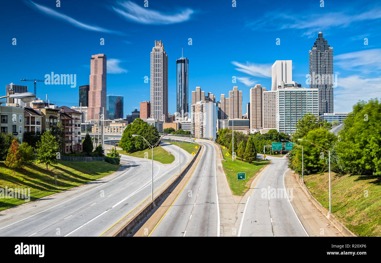 Toits de Atlanta à Jackson Street Bridge Banque D'Images