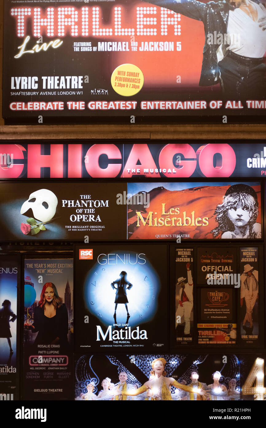 UK,Londres,West End- Theatre Box Office des affiches et panneaux Banque D'Images