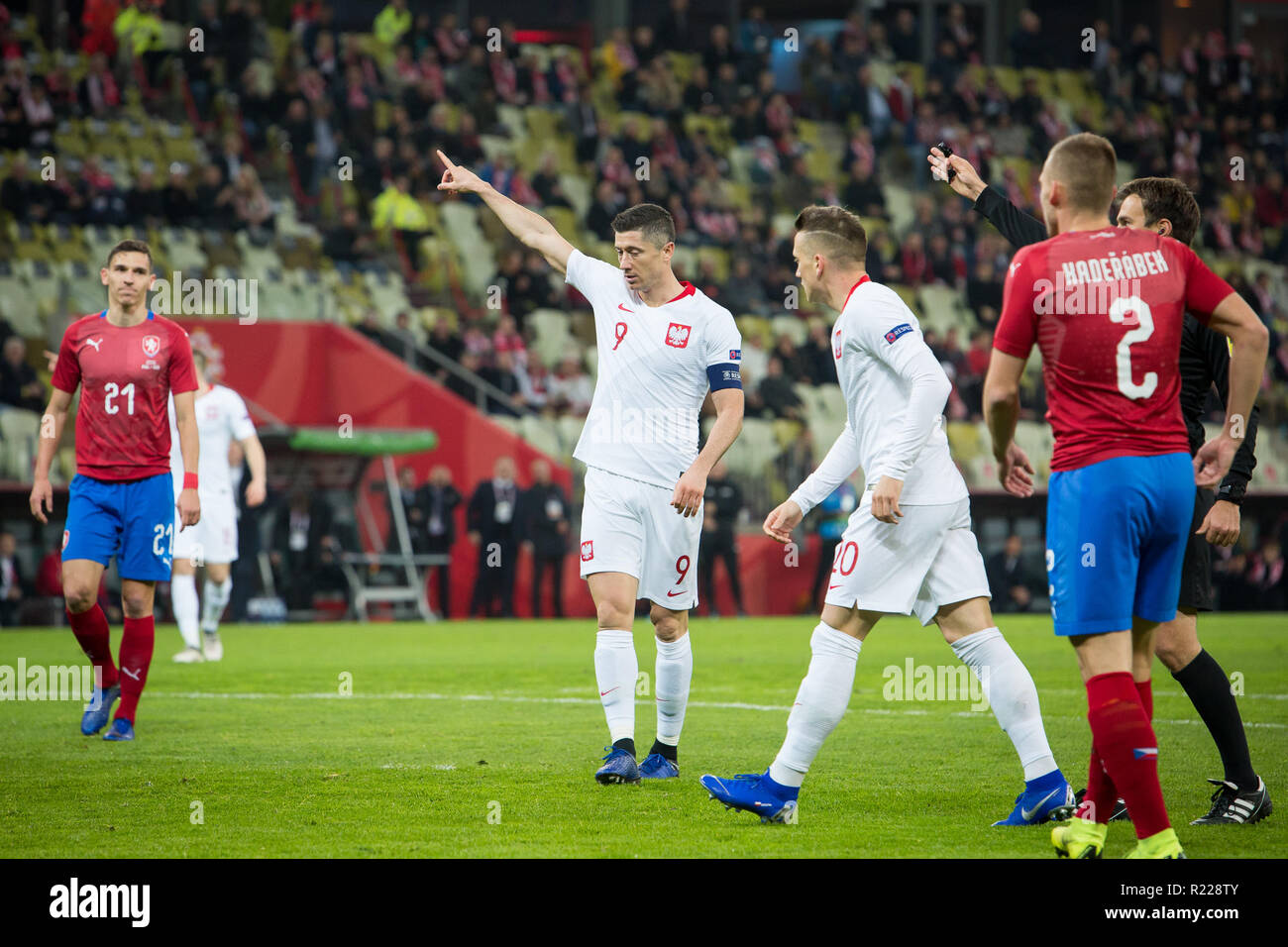 Gdansk, Pologne. 15 novembre, 2018. Robert Lewandowski (9) au cours de l'international football match amical entre la Pologne et la République Tchèque au stade Energa à Gdansk, Pologne le 15 novembre 2018 Crédit : Grzegorz Brzeczyszczykiewicz/Alamy Live News Banque D'Images