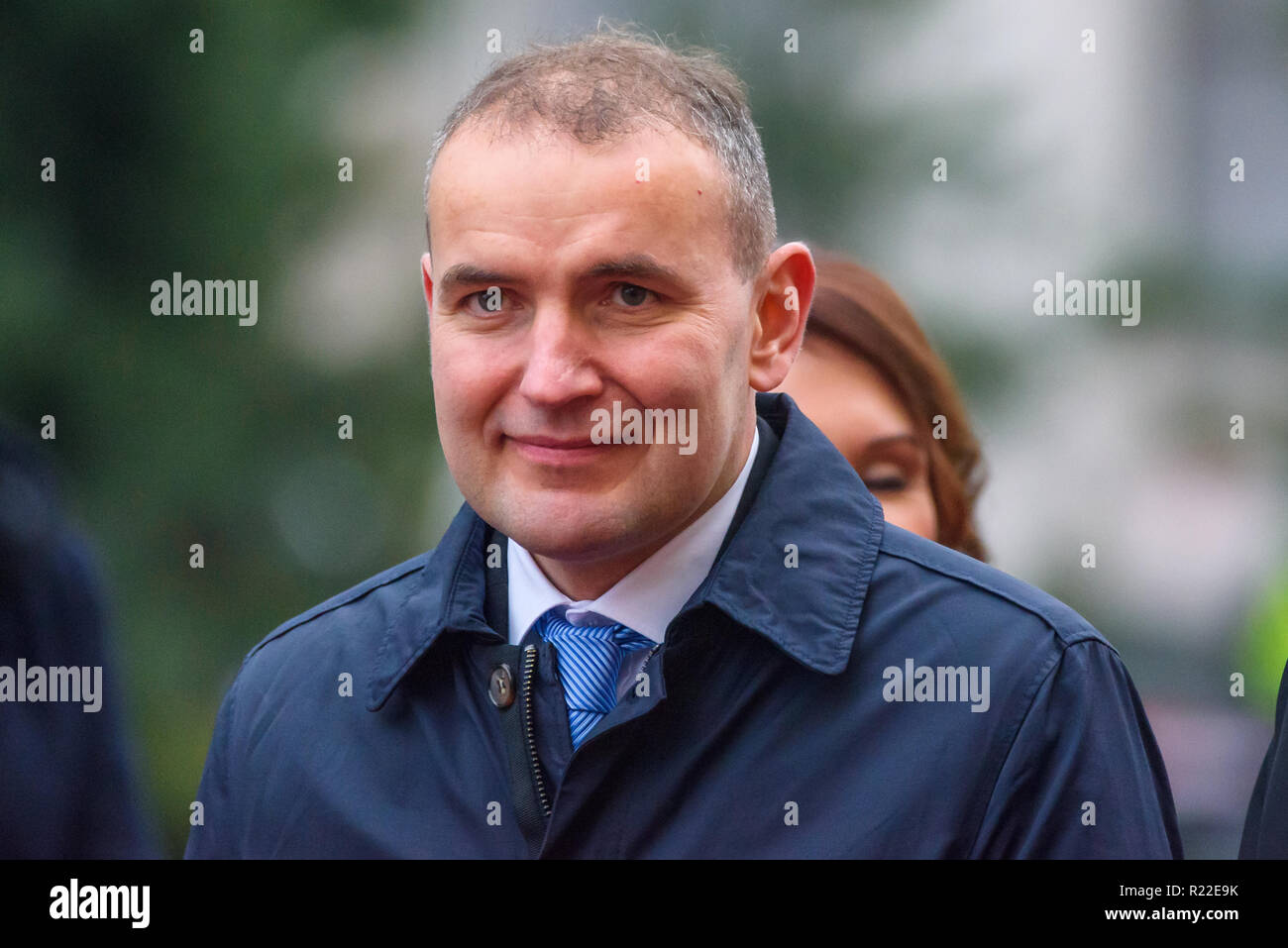 Riga, Lettonie. Le 16 novembre, 2018. 16.11.2018. RIGA, Lettonie. Président de l'Islande Gudni arrive pour Jouhannesson Visite Officielle en Lettonie. Château de Riga, Riga. Credit : Gints Ivuskans/Alamy Live News Banque D'Images