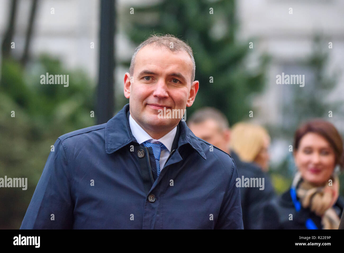 Riga, Lettonie. Le 16 novembre, 2018. 16.11.2018. RIGA, Lettonie. Président de l'Islande Gudni arrive pour Jouhannesson Visite Officielle en Lettonie. Château de Riga, Riga. Credit : Gints Ivuskans/Alamy Live News Banque D'Images