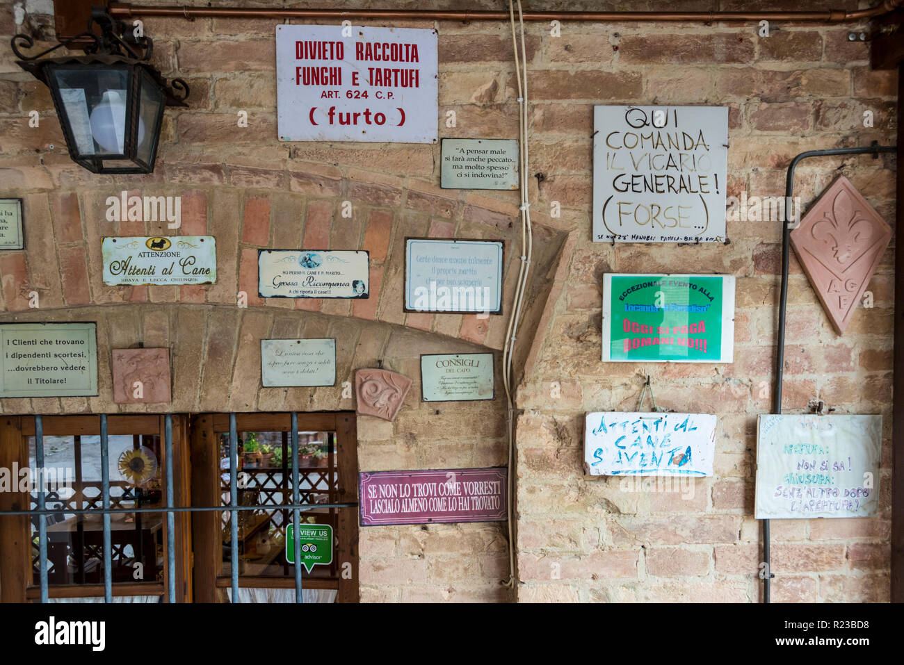 Scarica Gratis Images Mur Decore Avec Des Axiomes De L Humour D Un Petit Restaurant A dernière salutations