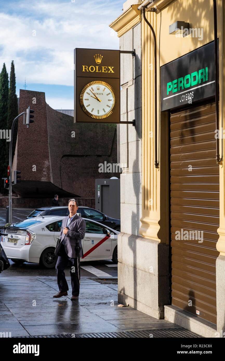 L'extérieur de l'horloge Rolex boutique jewellars sur le coin de la Calle Serrano et de la Calle Goya dans la région de Salamanca de Madrid, Espagne Banque D'Images