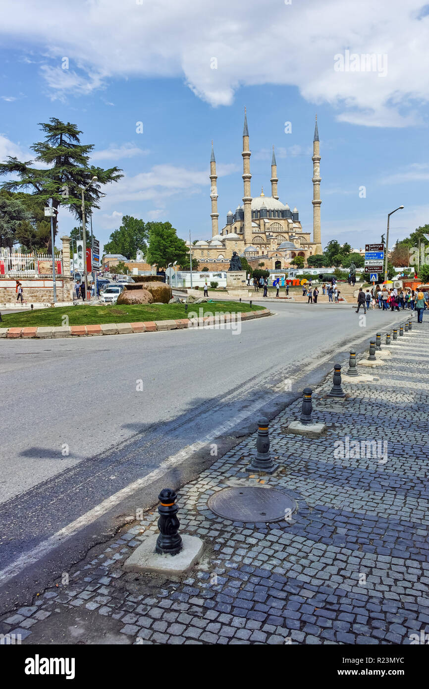 EDIRNE, TURQUIE - le 26 mai 2018 : point de vue extérieur sur la mosquée Selimiye construit entre 1569 et 1575 dans la ville d'Edirne, à l'Est de la Thrace, Turquie Banque D'Images