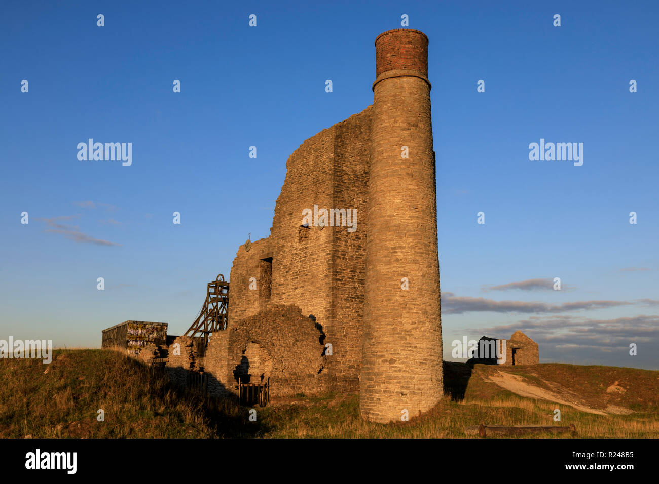 Cornish Engine House, Magpie, mine mine de plomb historique, Monument National, parc national de Peak District, Derbyshire, Angleterre, Royaume-Uni, Europe Banque D'Images