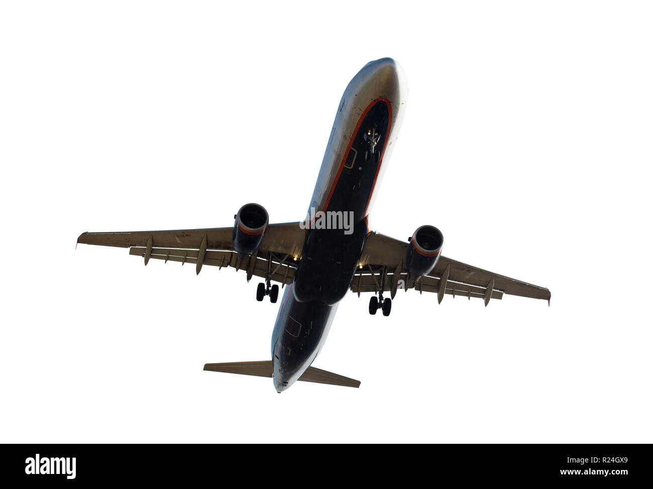 Grand avion de passagers isolé sur fond blanc Banque D'Images