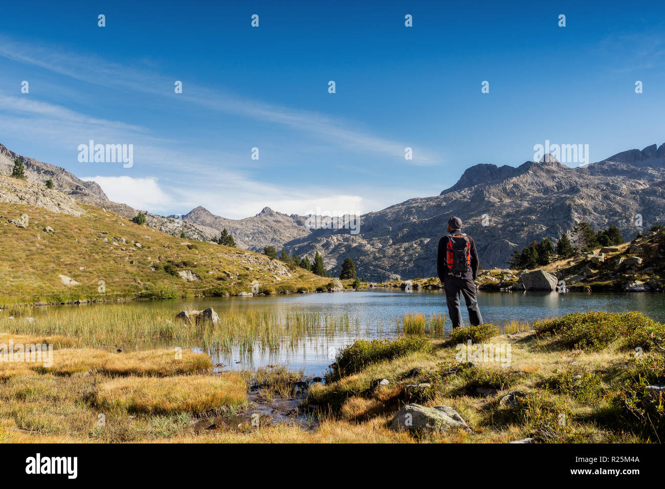 Dans l'homme Ordicuso les lacs, Panticosa, Pyrénées espagnoles Banque D'Images