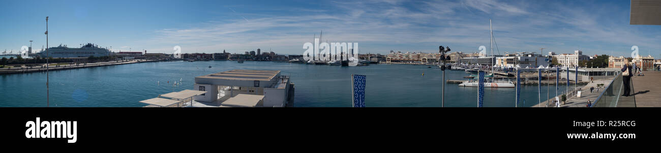 Vue panoramique du quartier maritime de Valence Banque D'Images