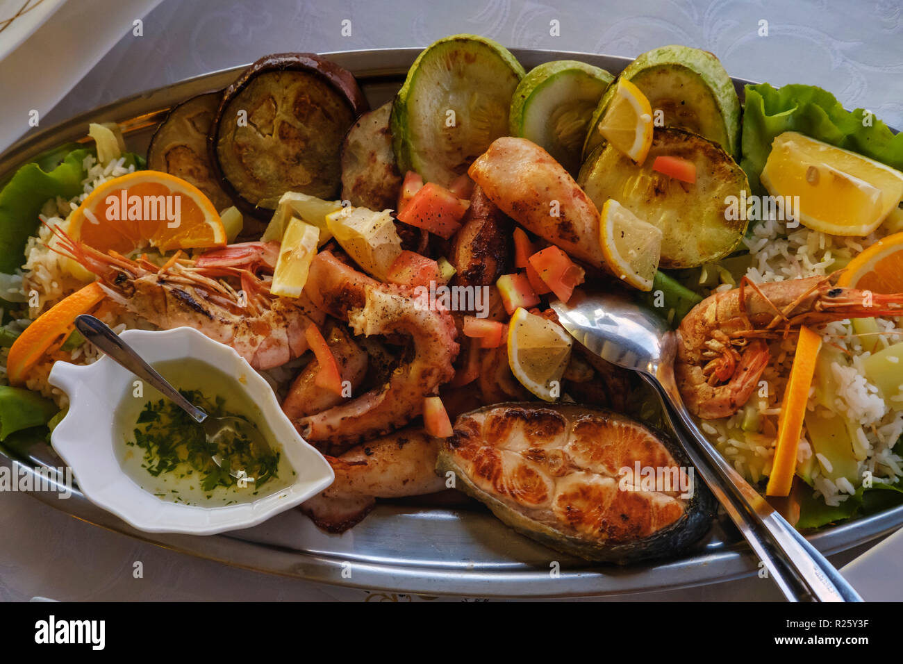 Fruits de mer, Krasici, près de Tivat, Monténégro Banque D'Images Fruits de mer, Krasici, près de Tivat, Monténégro Banque D'Images