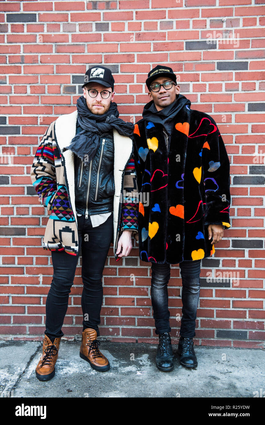 New York, NY, USA - 13 Février 2017 : NYFW AW17 - Street Style ? Banque D'Images