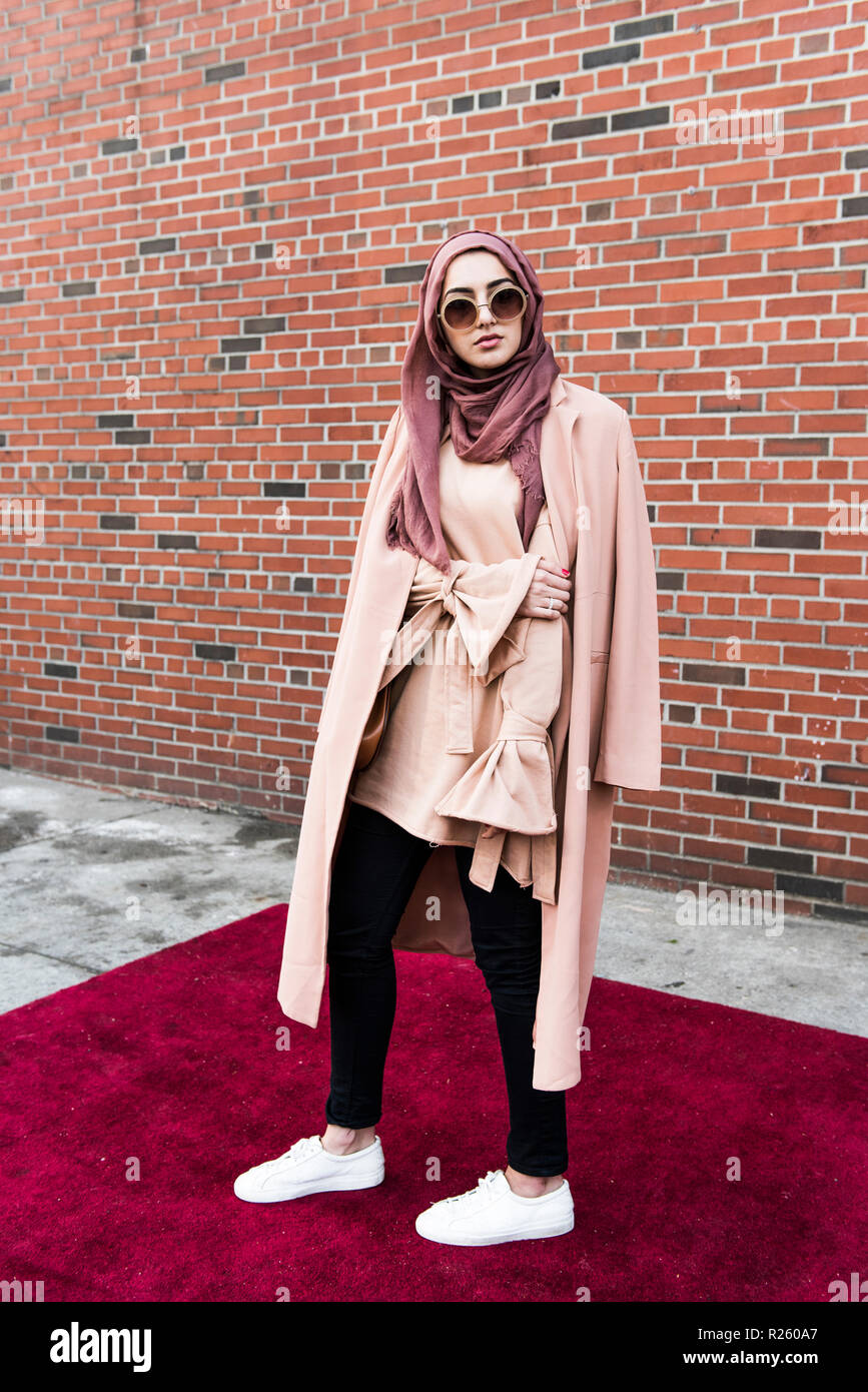 New York, NY, USA - 13 Février 2017 : NYFW AW17 - Street Style ? Banque D'Images