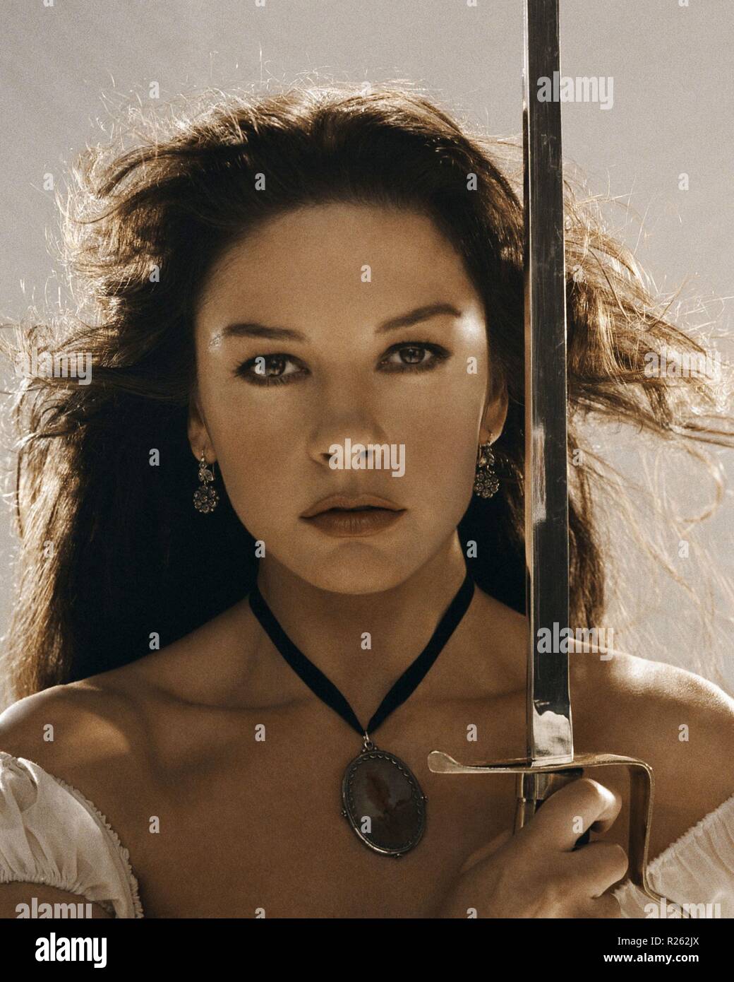 Titre original : la légende de Zorro. Titre en anglais : la légende de Zorro. Année : 2005. Directeur : MARTIN CAMPBELL. Stars : CATHERINE ZETA-JONES. Credit : Columbia Pictures / Album Banque D'Images