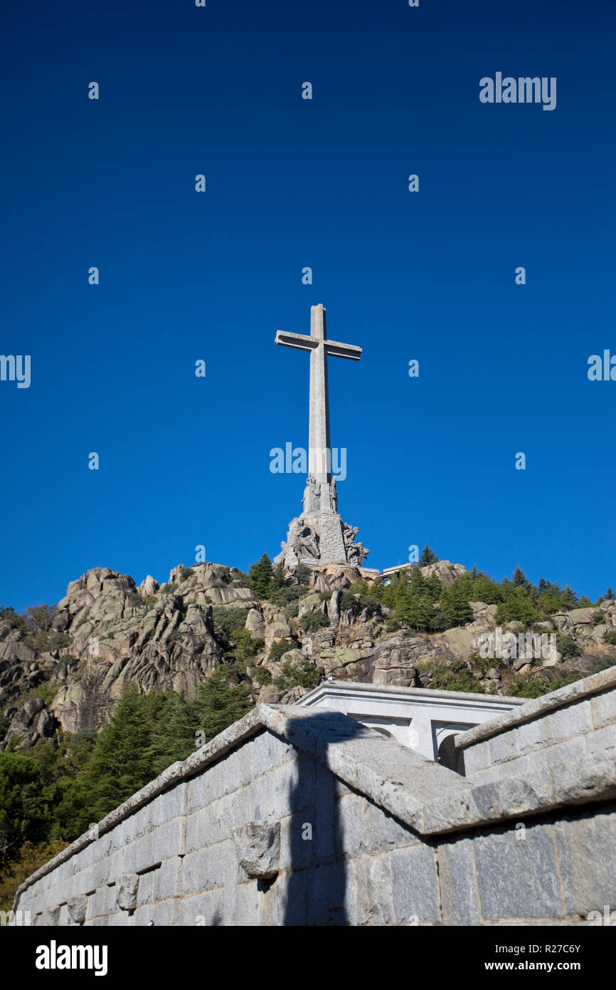 La Vallée des Morts (Valle de los Caidos) monument et basilique de la Sierra de Guadarrama, près de Madrid en Espagne. Banque D'Images