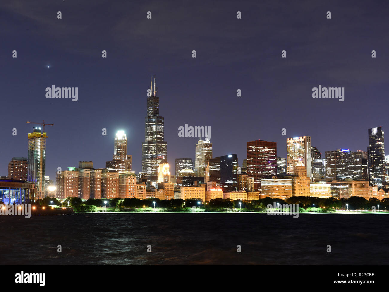 Chicago cityscape at night Banque D'Images