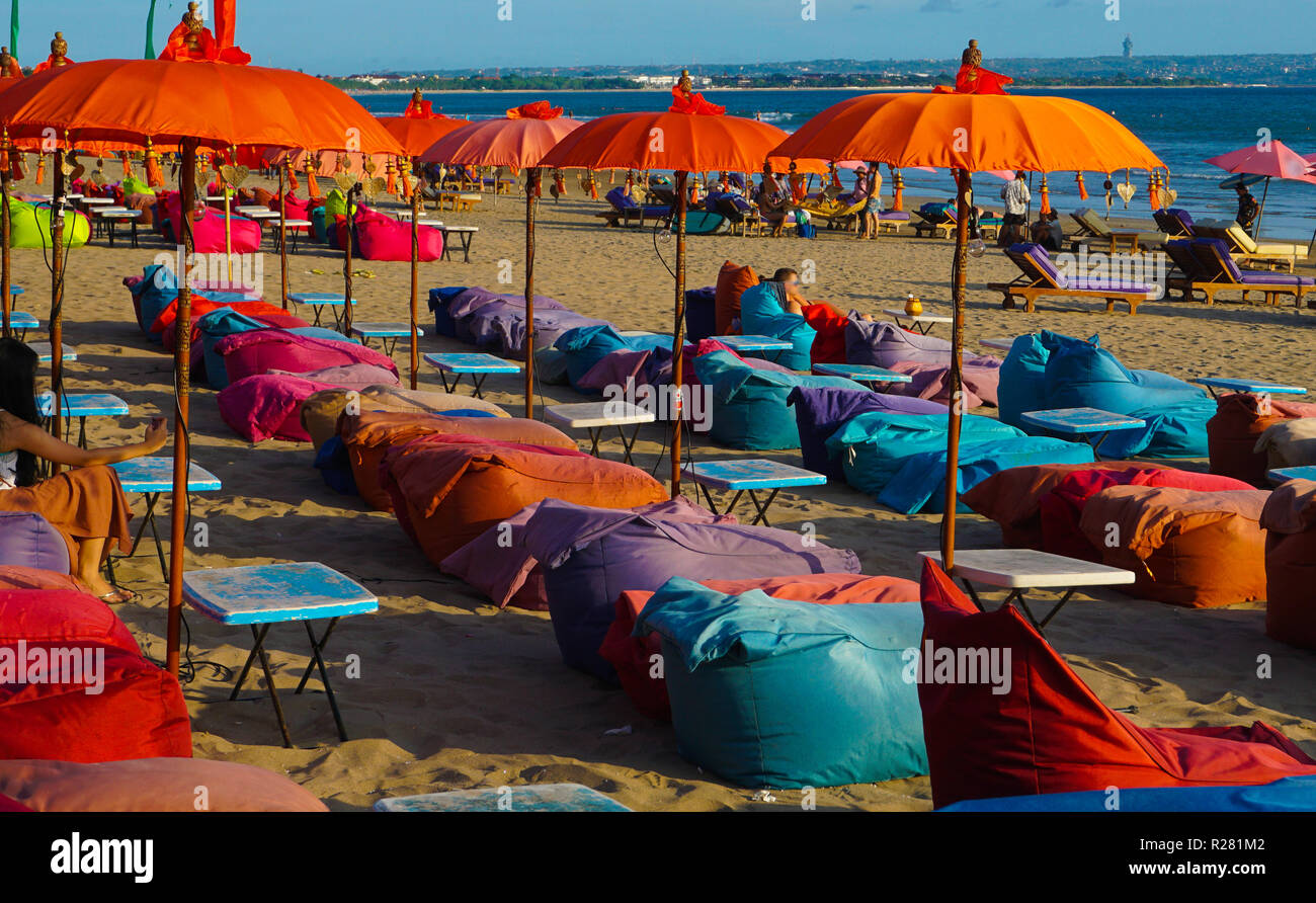 La plage de Kuta Bali, Indonésie Banque D'Images