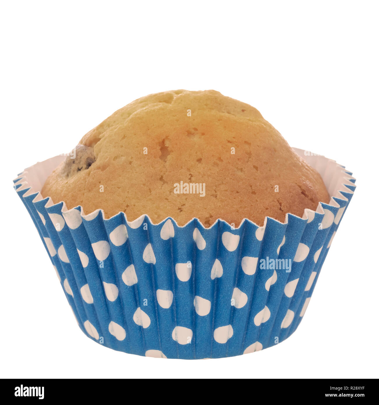 Cupcake, muffin fruits maison isolé sur fond blanc. Petit cake maison. Banque D'Images