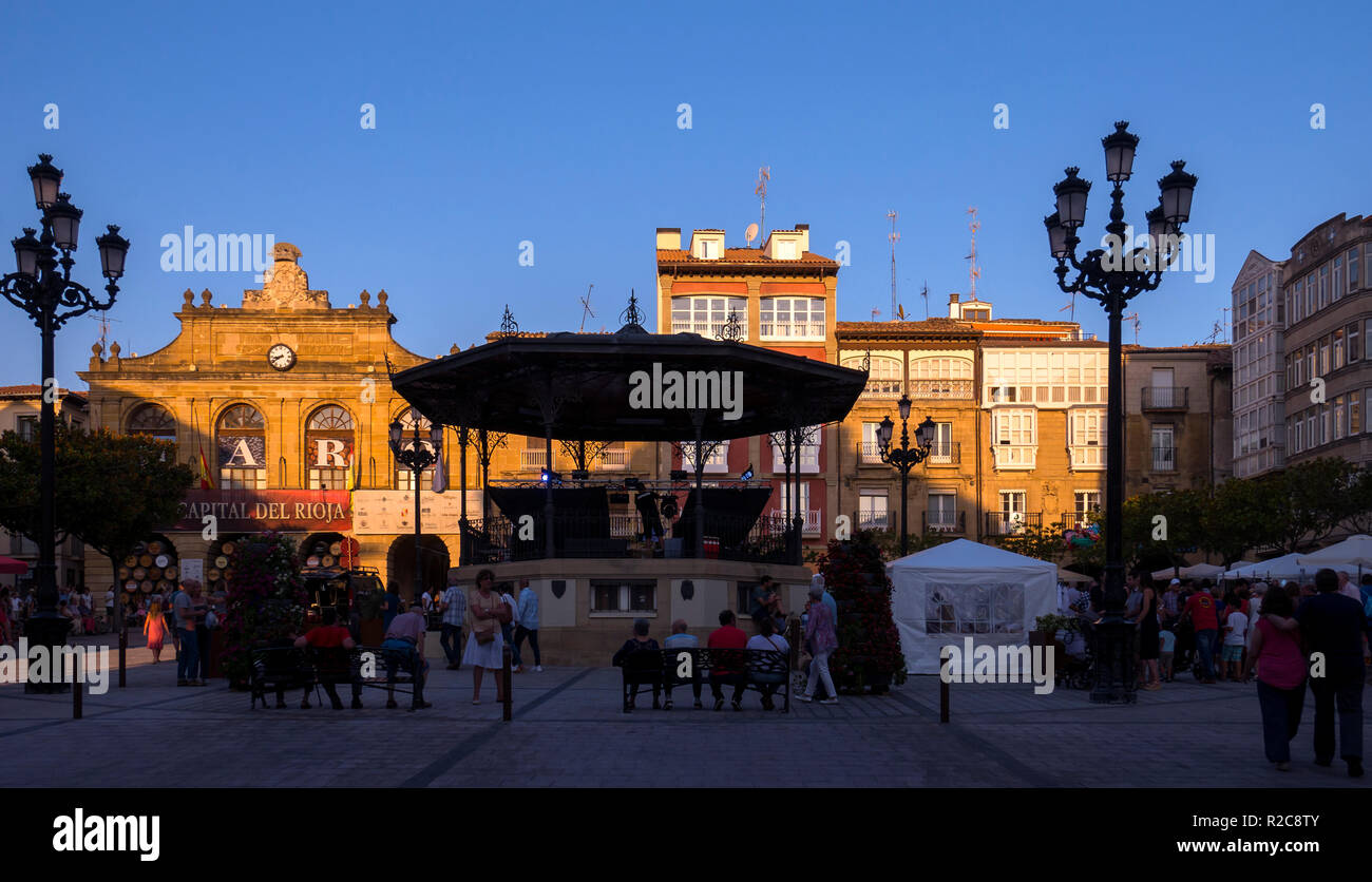 Plaza de la Paz de Haro (capitale del vino Rioja). La Rioja. España Banque D'Images