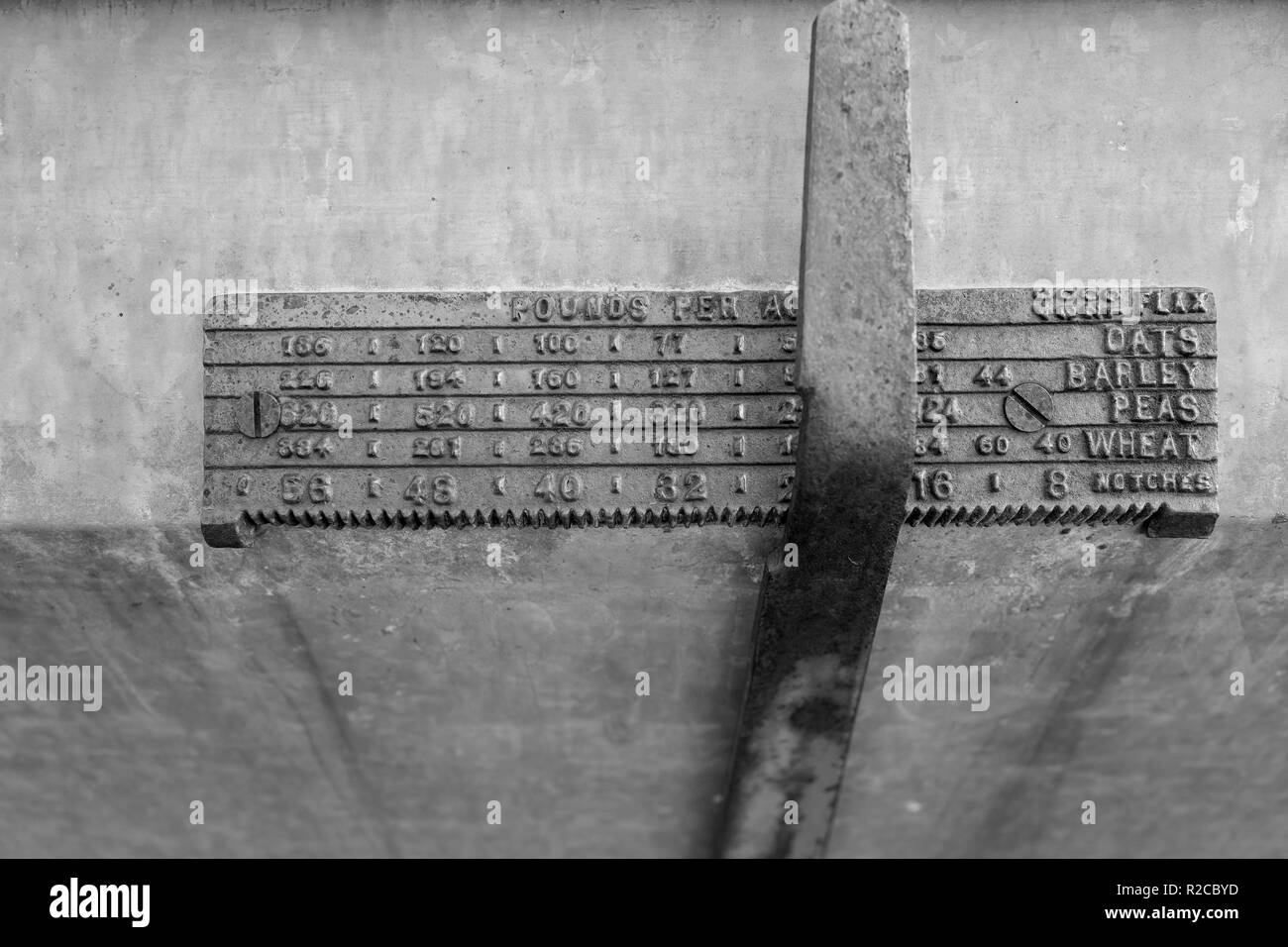 Échelle pour peser les choses dans un ranch. Peut être utilise pour présenter des résultats financiers. Banque D'Images