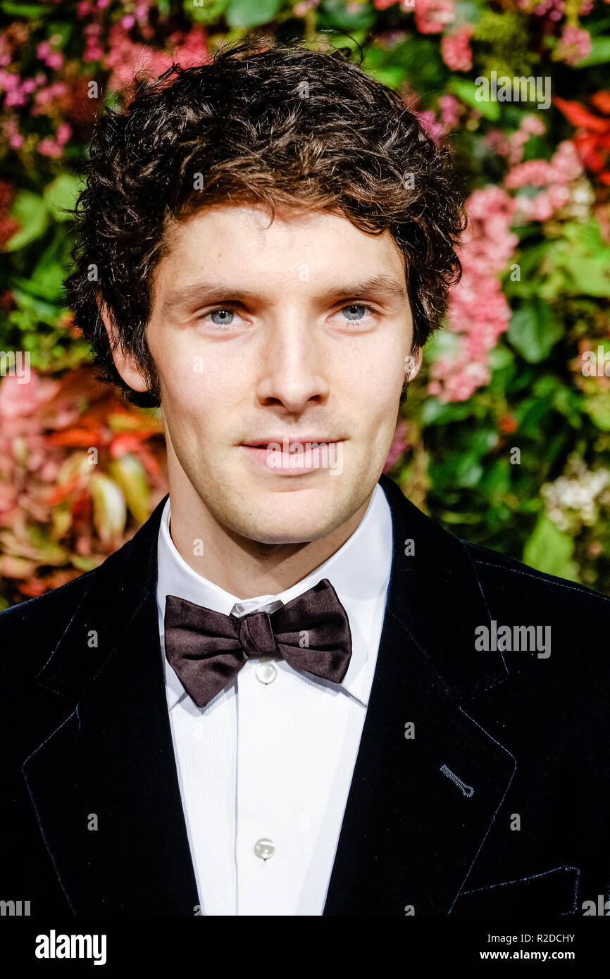 Londres, Royaume-Uni. 18 novembre, 2018. Colin Morgan au 64ème Evening Standard Theatre Awards 2018 le dimanche 18 novembre 2018 tenue au Theatre Royal Drury Lane, London. Sur la photo : Colin Morgan. Credit : Julie Edwards/Alamy Live News Banque D'Images