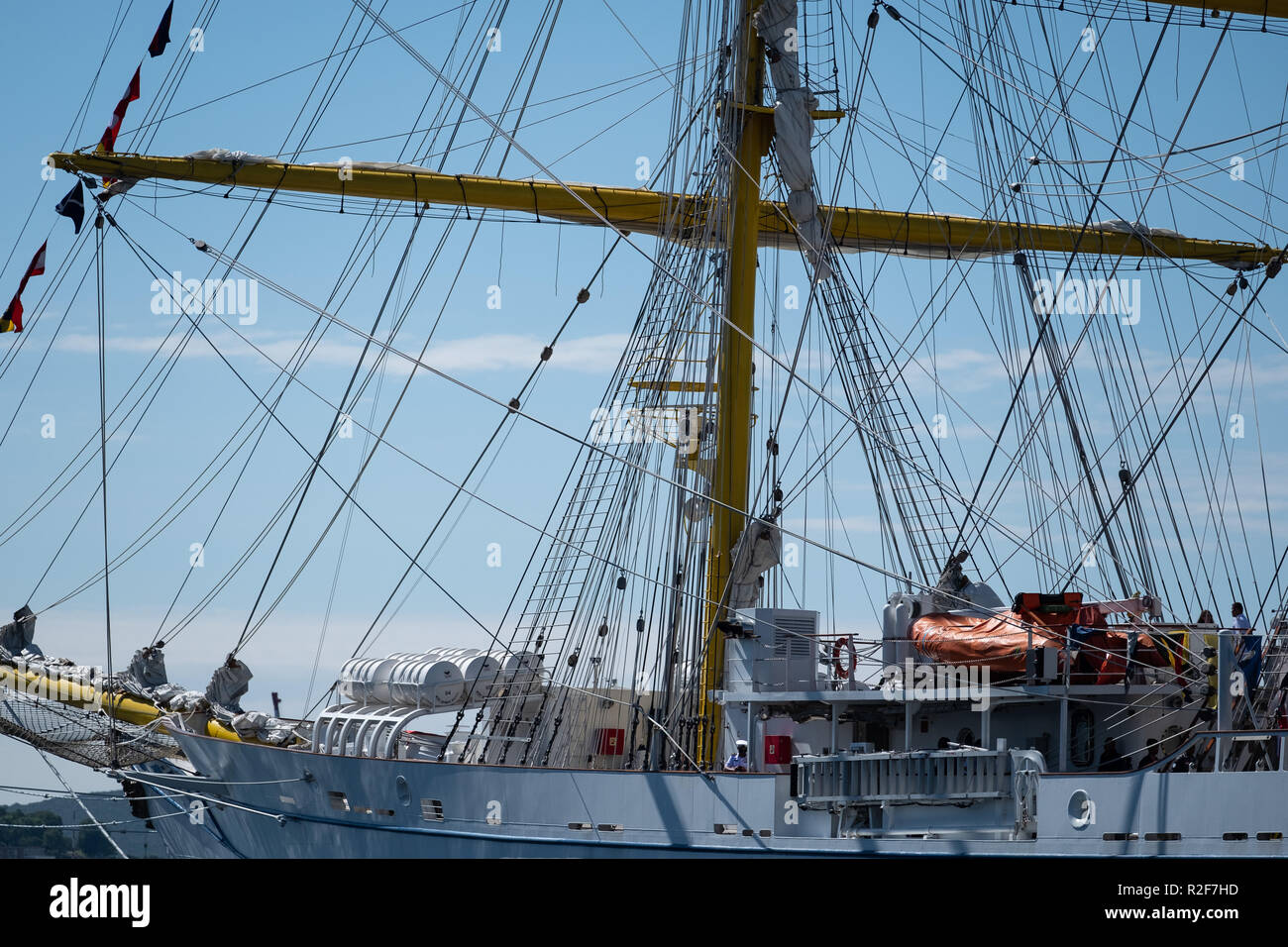 Vladivostok, Russie - septembre 9, 2018 : voilier indonésien Bima Suci dans le port de Vladivostok Banque D'Images