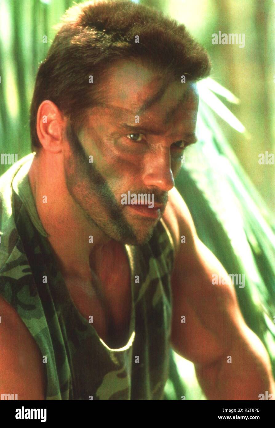 Predator Année : 1987 USA Réalisateur : John McTiernan Arnold Schwarzenegger Banque D'Images