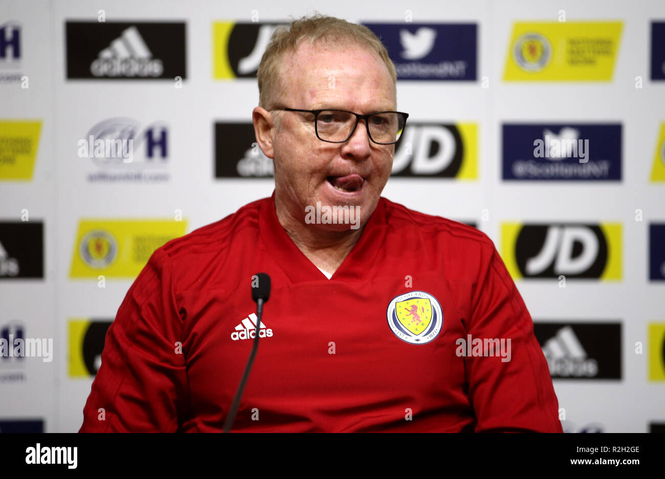 L'Écosse manager Alex McLeish au cours de la conférence de presse à Hampden Park, Glasgow. Banque D'Images