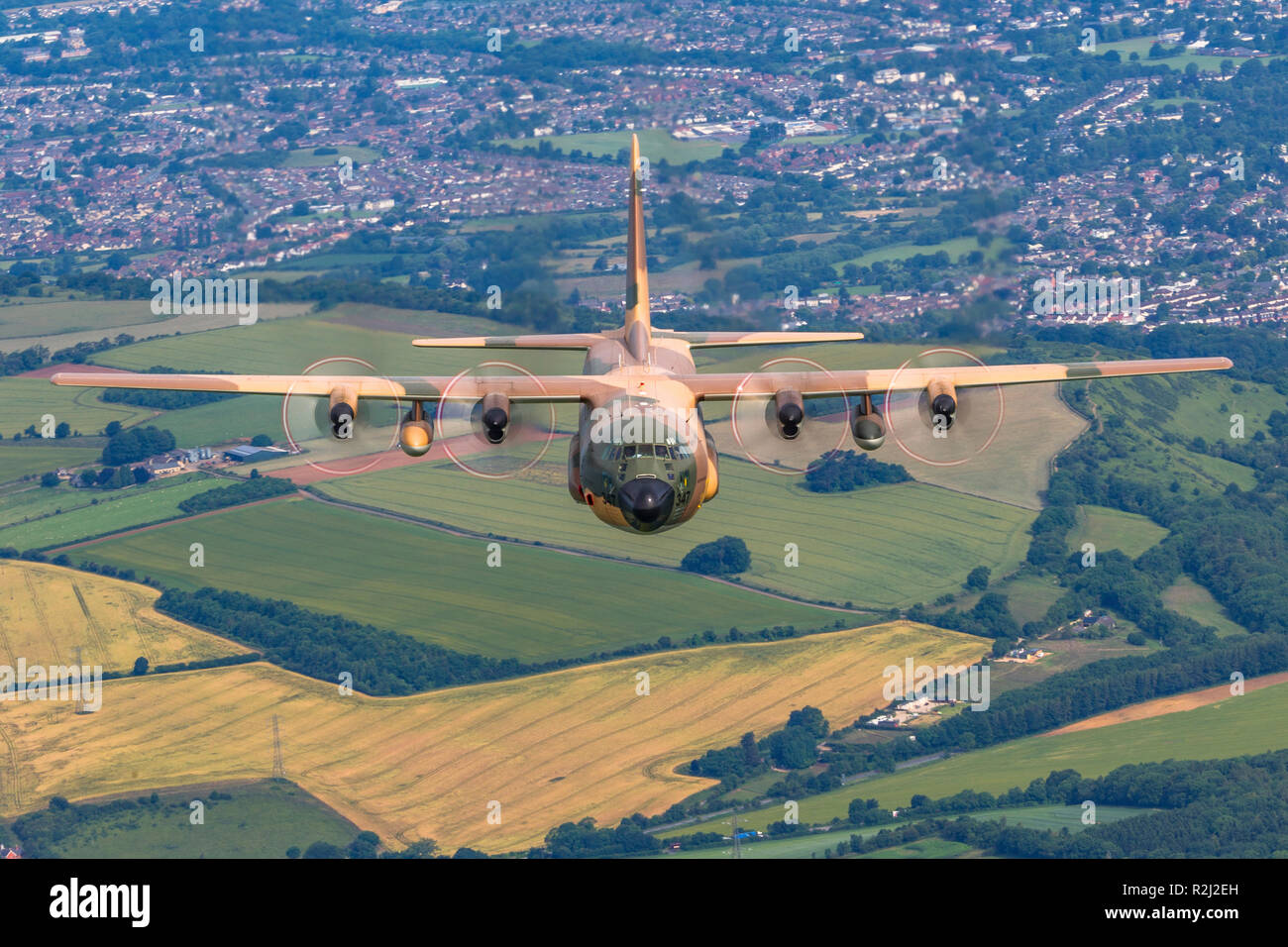 Royal Jordanian Air Force Lockheed C-130 Hercules en vol. Photographié au Royal International Air Tattoo (RIAT) Banque D'Images