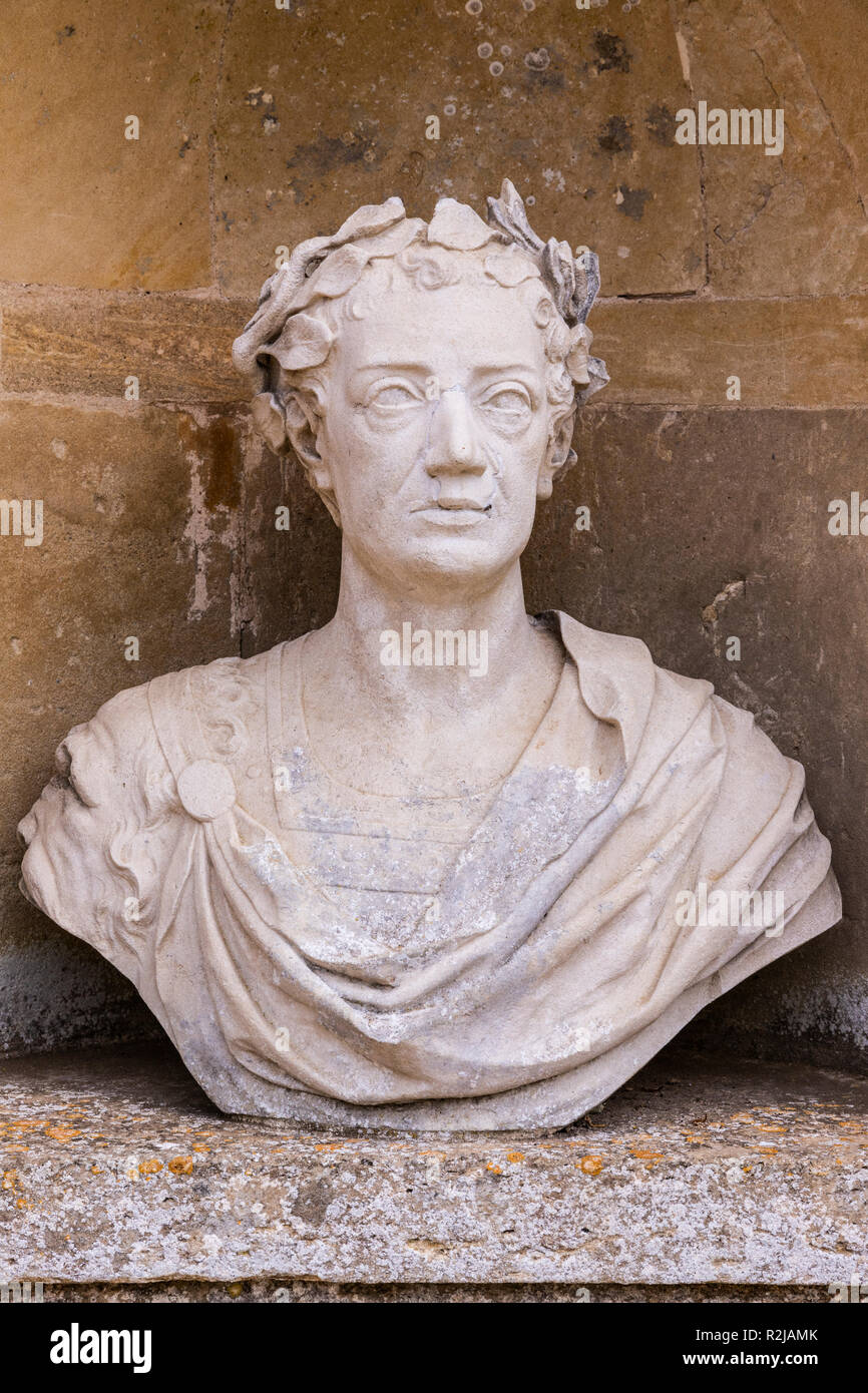 Un buste du roi Guillaume III dans le Temple de la Dignitaires de Stowe House Gardens, Buckinghamshire UK Banque D'Images