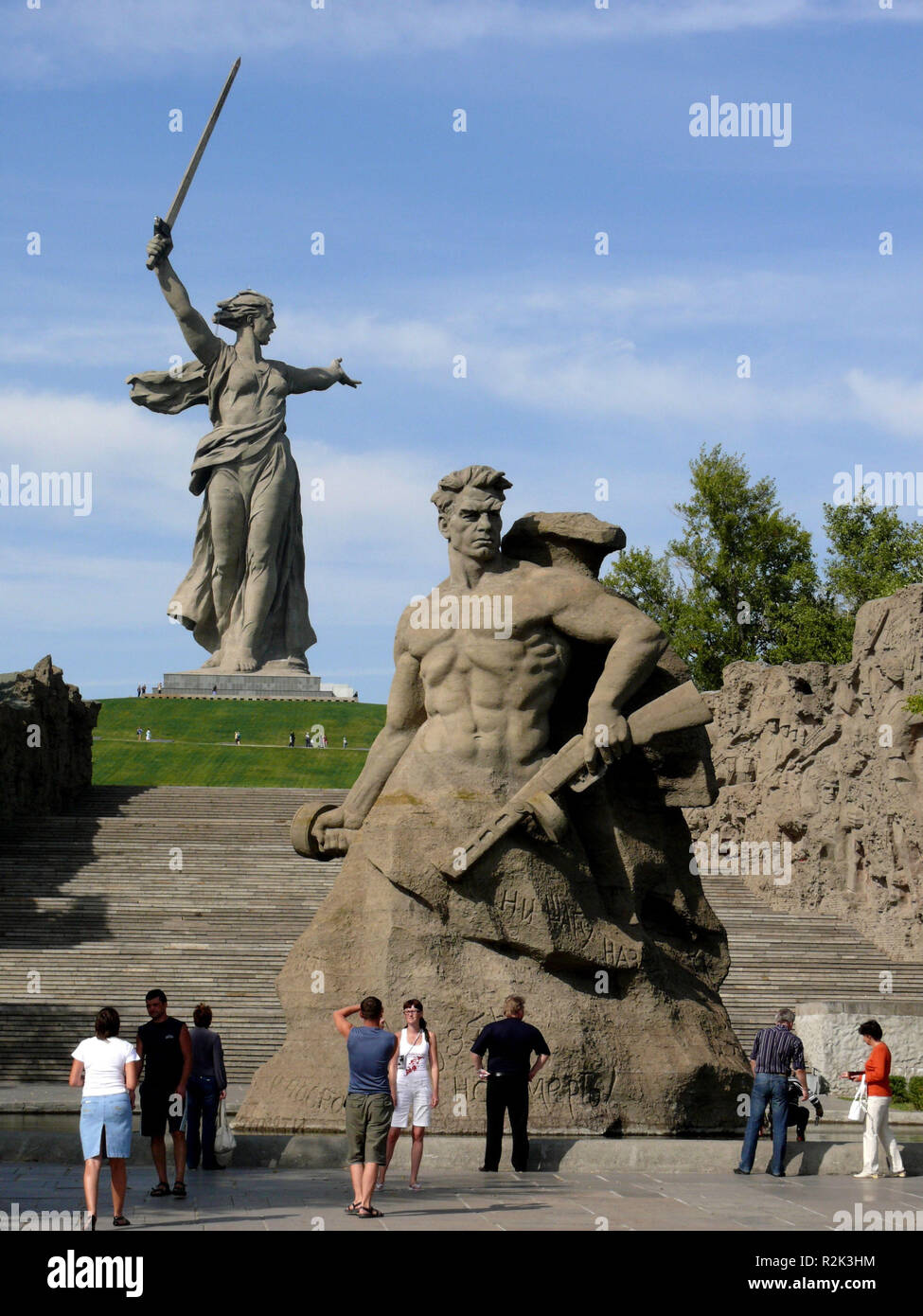 La Russie, Volgograd, colline Mamaïev, monument, bataille de Stalingrad, à partir de septembre 1942 à février 1943, statue géante 'la patrie des appels, des soldats de l'armée rouge, Banque D'Images