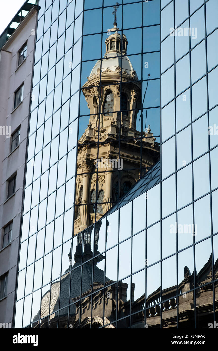 Metropolitan Cathedral, Plaza de Armas, Santiago, Chili, Amérique du Sud Banque D'Images