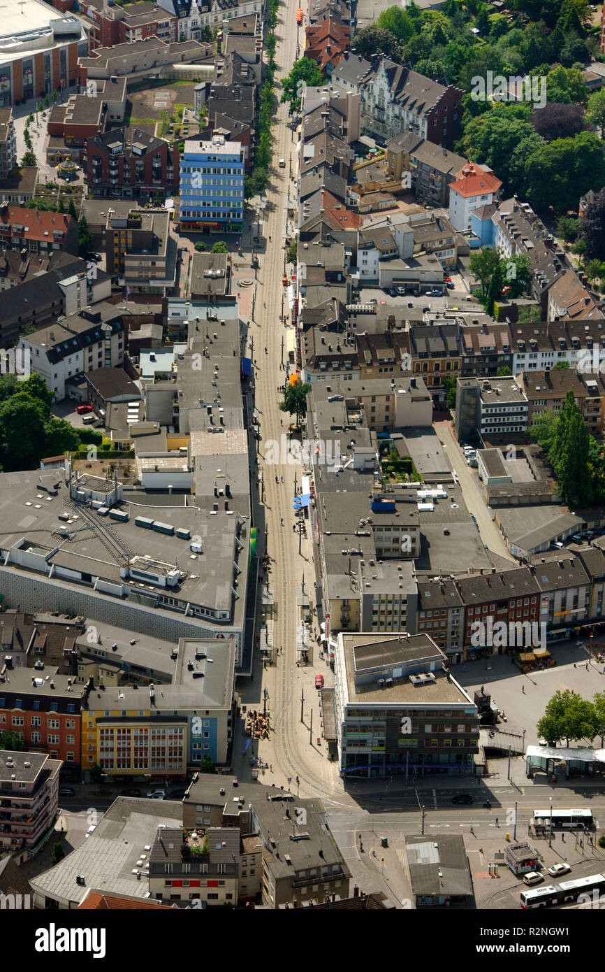 La rue commerçante Bahnhofstrasse, Witten, Ruhr, Rhénanie du Nord-Westphalie, Allemagne, Europe, Banque D'Images