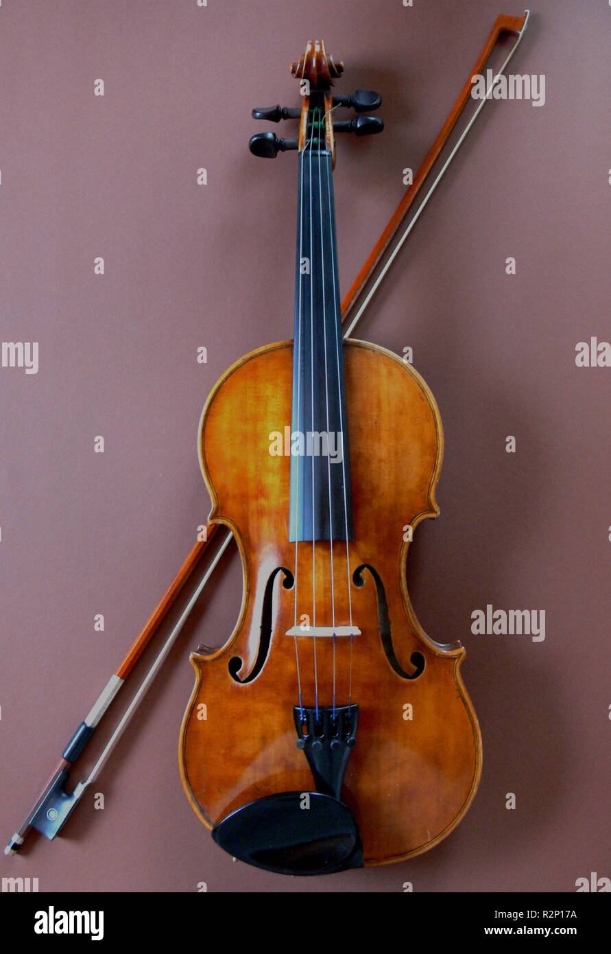 Violon Avec Archet Photo Stock Alamy