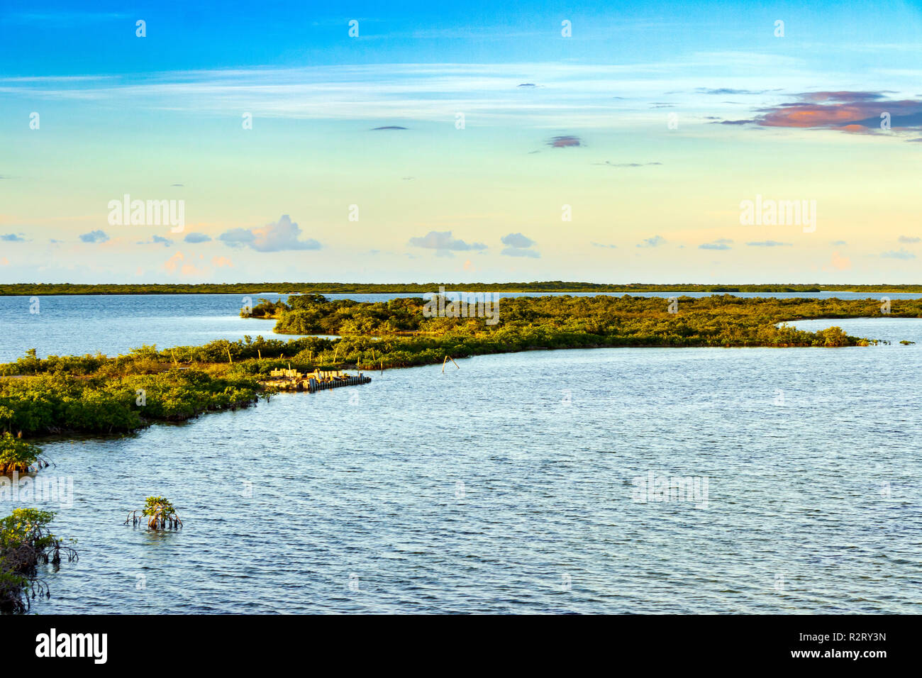 San Pedro, Ambergris Caye, Belize au coucher du soleil Banque D'Images