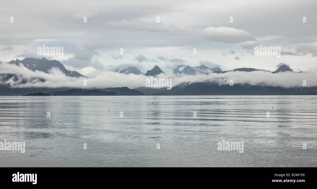 Une vue de la baie Kachemak State Park de Homer Spit, Alaska Banque D'Images