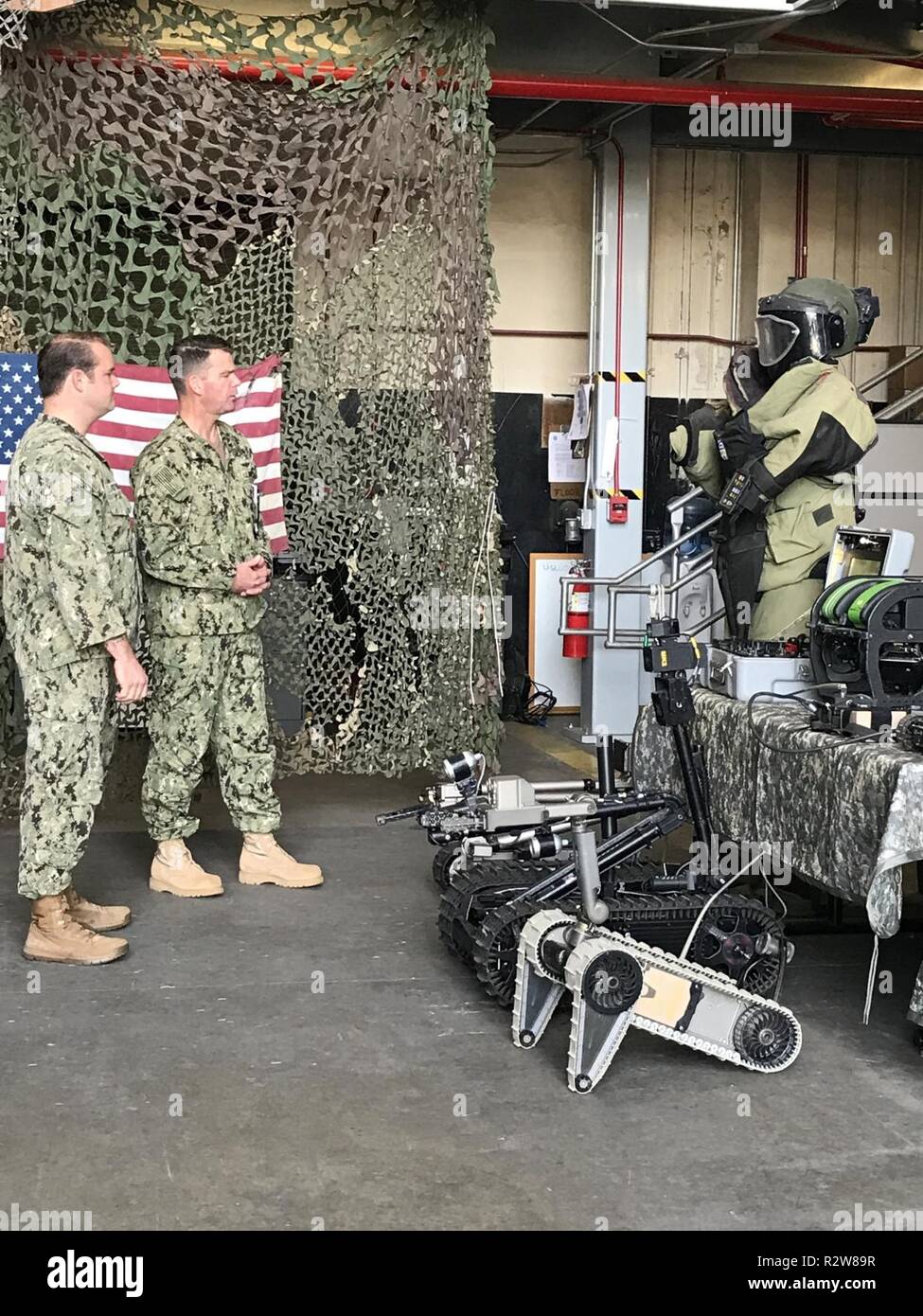 SAN DIEGO, Californie (nov. 13, 2018) l'élimination des explosifs et ...