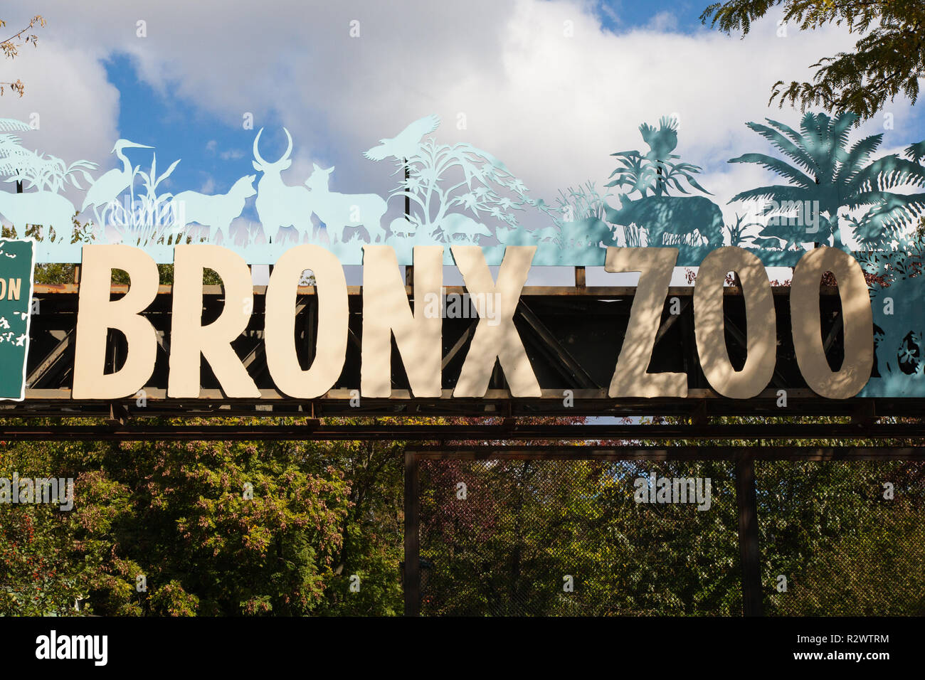 Entrée du zoo du Bronx, New York, États-Unis d'Amérique. Banque D'Images