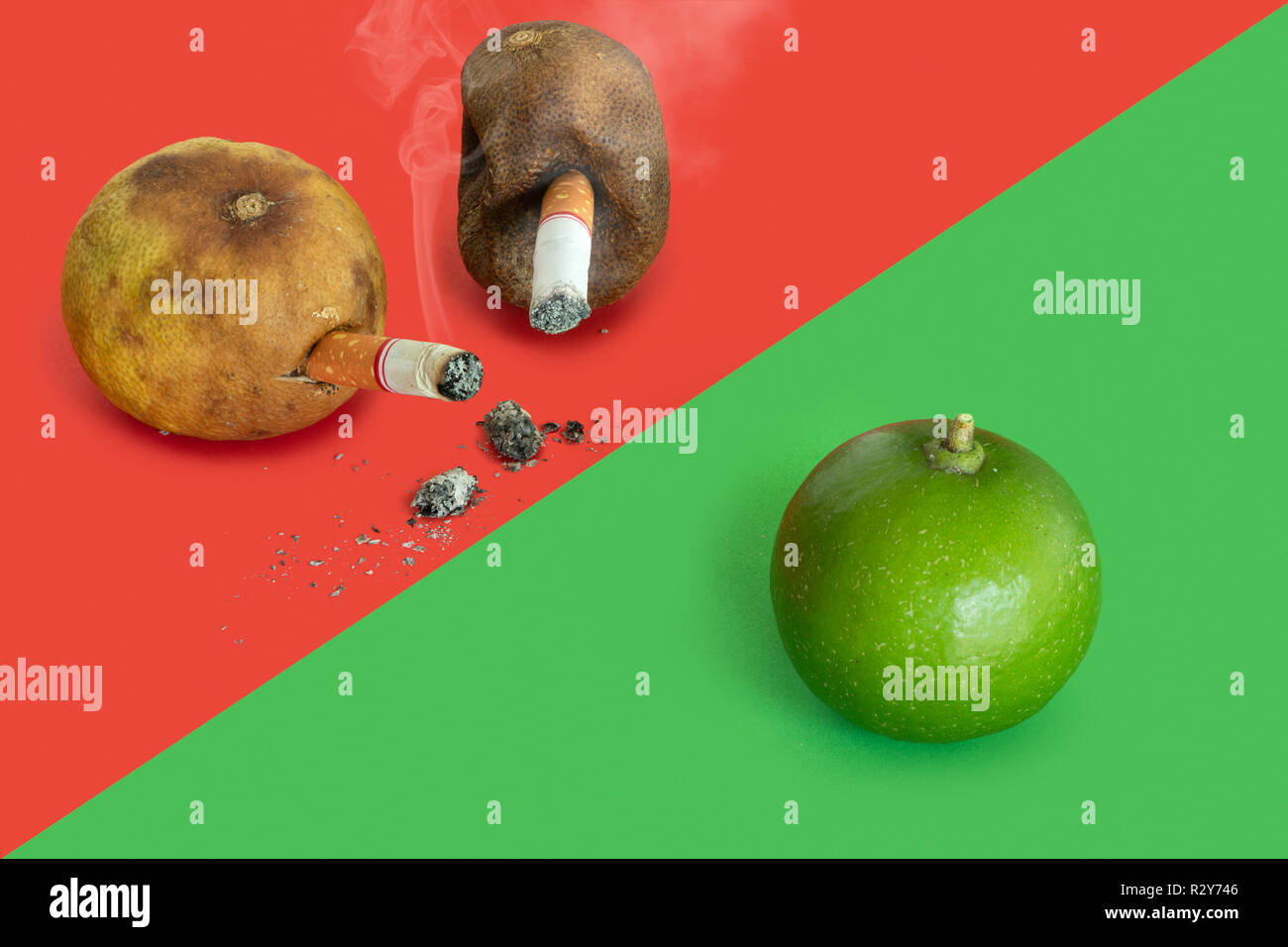 Comparaison de l'aspect physique de ces fumeurs et non fumeur conceptual Banque D'Images
