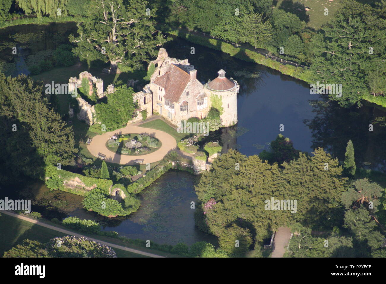 Vieux château, Lamberhurst Scotney, Kent à partir d'un ballon Banque D'Images