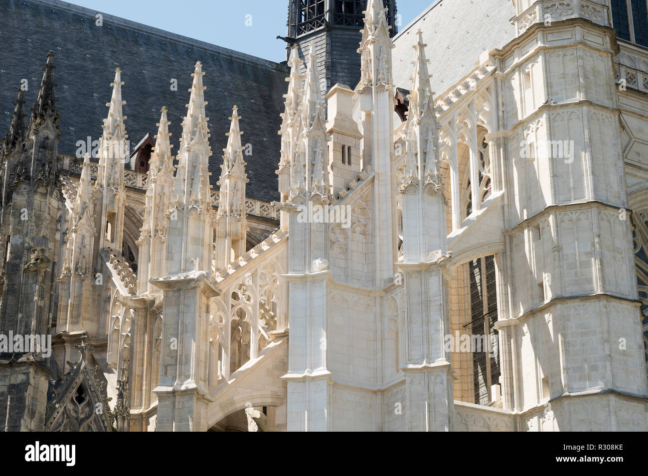 Des arcs-boutants de la cathédrale d'Orléans, Center-Val de Loire, France, Europe Banque D'Images