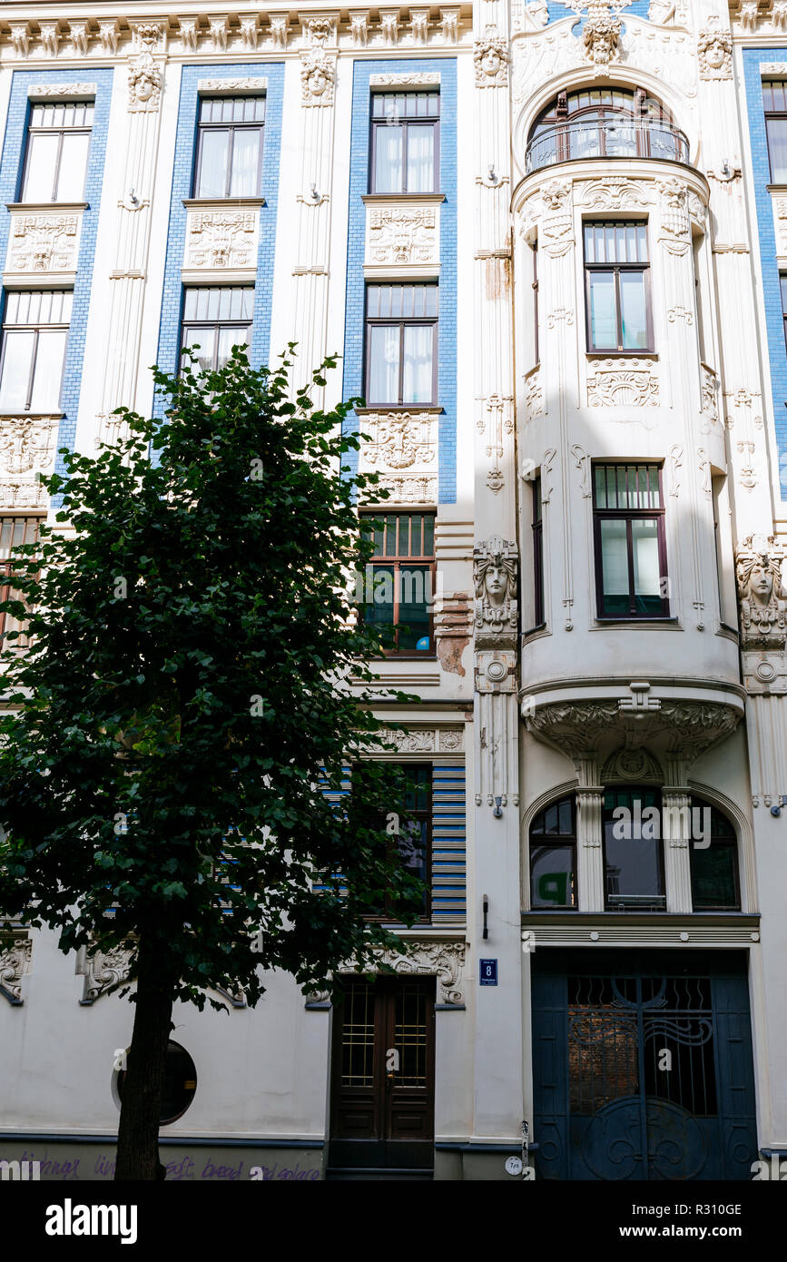 L'architecture Art Nouveau de Riga - Alberta iela 8 - living house par Mikhaïl Eisenstein construit en 1903. Riga, Lettonie, Pays Baltes, Europe. Banque D'Images