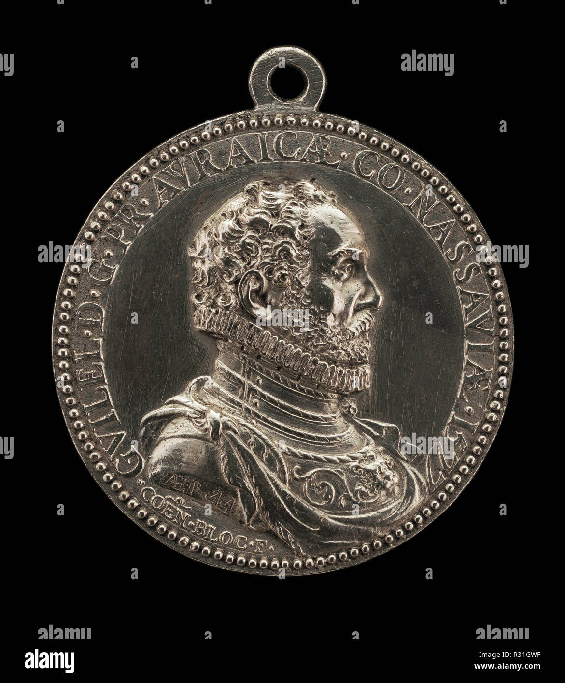 Willem I, 1533-1584, Prince d'Orange et Nassau [avers]. En date du : 1577. Dimensions : hors tout (hauteur avec boucle de suspension) : 5.04 cm (2 in.) diamètre global (sans boucle) : 4,49 cm (1 3/4 in.) Poids brut : 23,96 g (0,053 lb.) axe : 12:00. Médium ://argent avec la boucle//fait à partir de deux pièces distinctes. Musée : National Gallery of Art, Washington DC. Auteur : Conrad Bloc. Banque D'Images