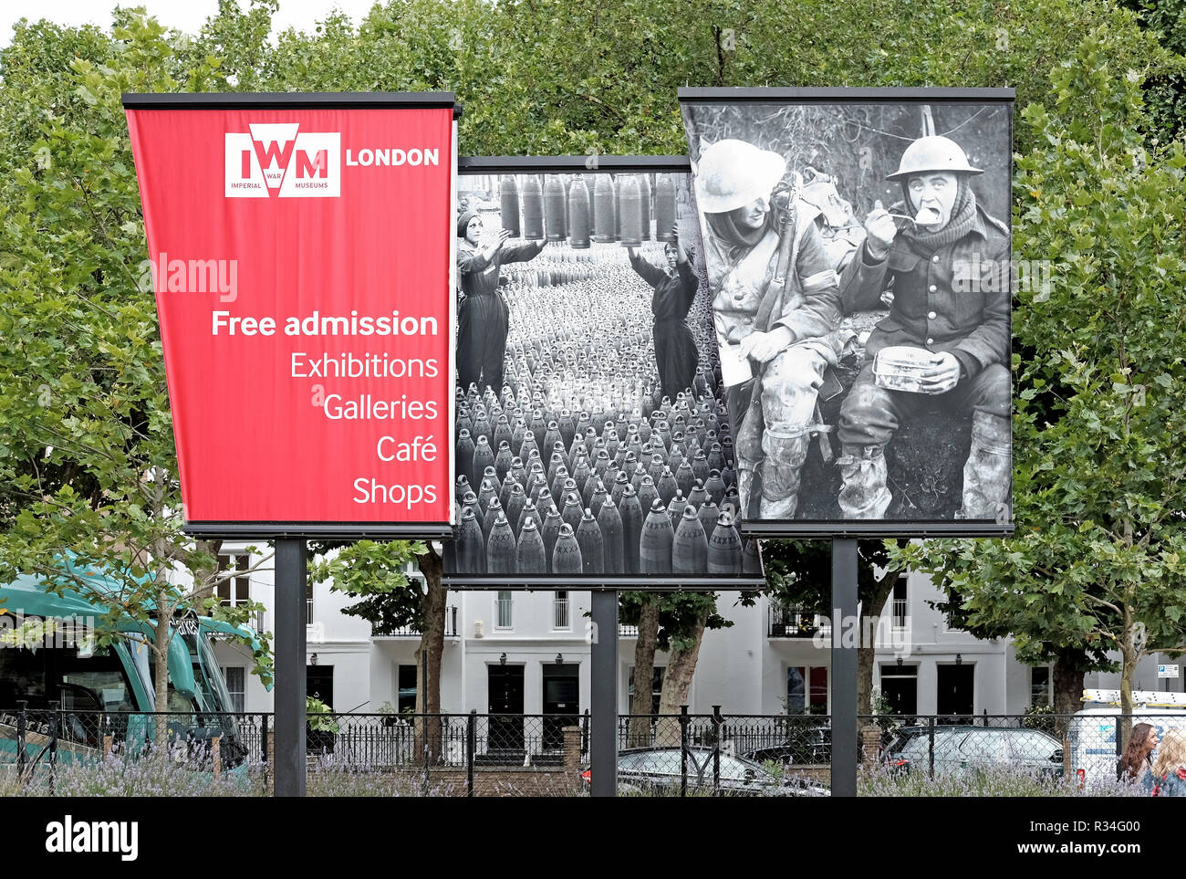 Londres - le 10 juillet 2018 : Façade de l'Imperial War Museum London signalisation dans Lambeth Road, au Royaume-Uni. Banque D'Images