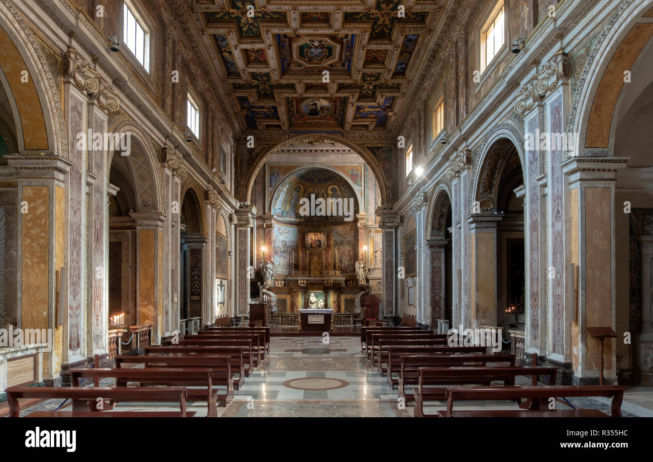 Rom, Roms, Forum Romanum, Basilique Santa Francesca Romana al Palatino, Santa Maria Nova, Innenraum 1608-1615 von Carlo Lombardi, aus dem Apsismosaik 1 Banque D'Images