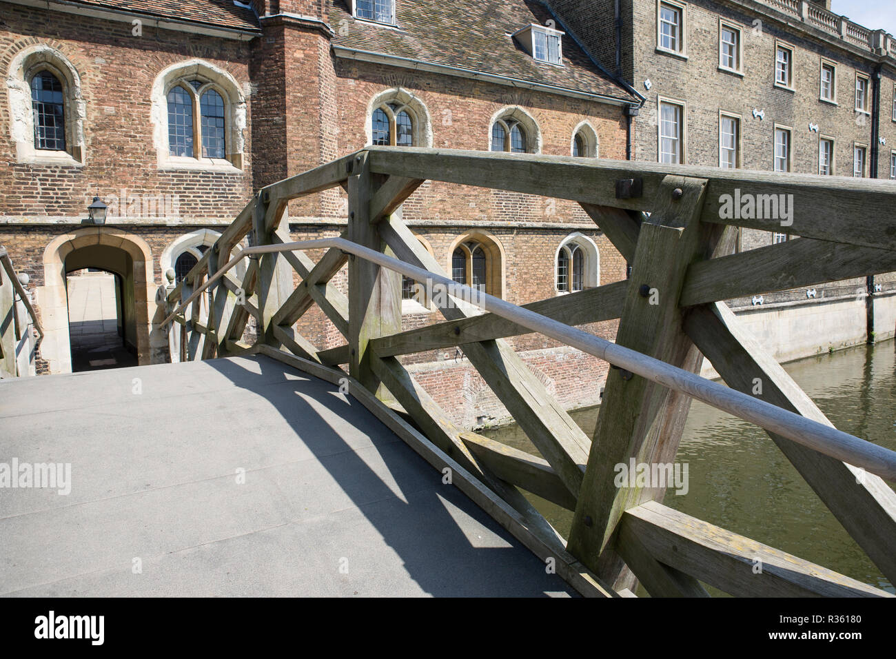 Le pont mathématique au Queens College de Cambridge conçu en 1748 par William Etheridge Banque D'Images