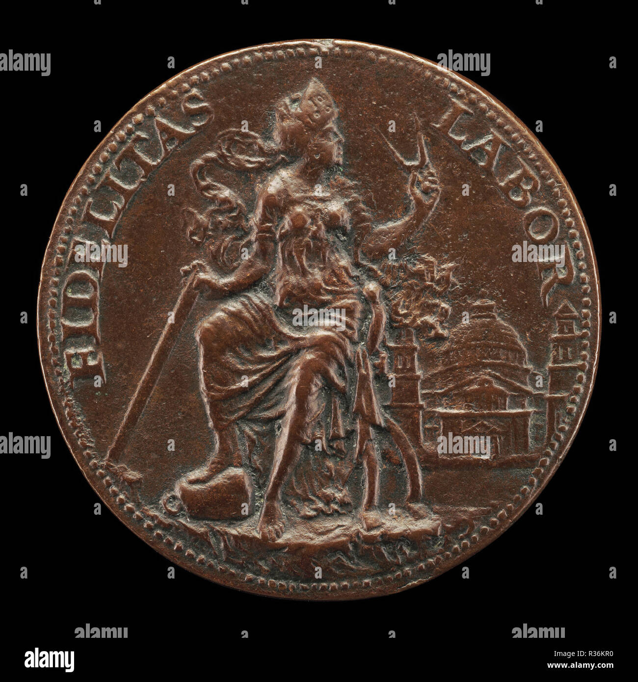 La tenue de l'architecture d'une boussole et Square [AR]. Dimensions : hors tout (diamètre) : 4.34 cm (1 11/16 po) Poids brut : 38.23 g. (0,084 lb.) l'axe : 6:00. Technique : bronze. Musée : National Gallery of Art, Washington DC. Auteur : Caradosso Foppa. Banque D'Images