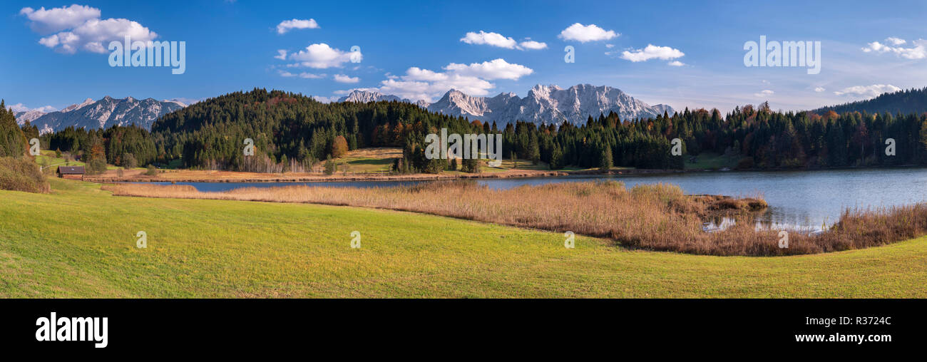 Vue panoramique de paysage en Bavière avec des Karwendel Banque D'Images