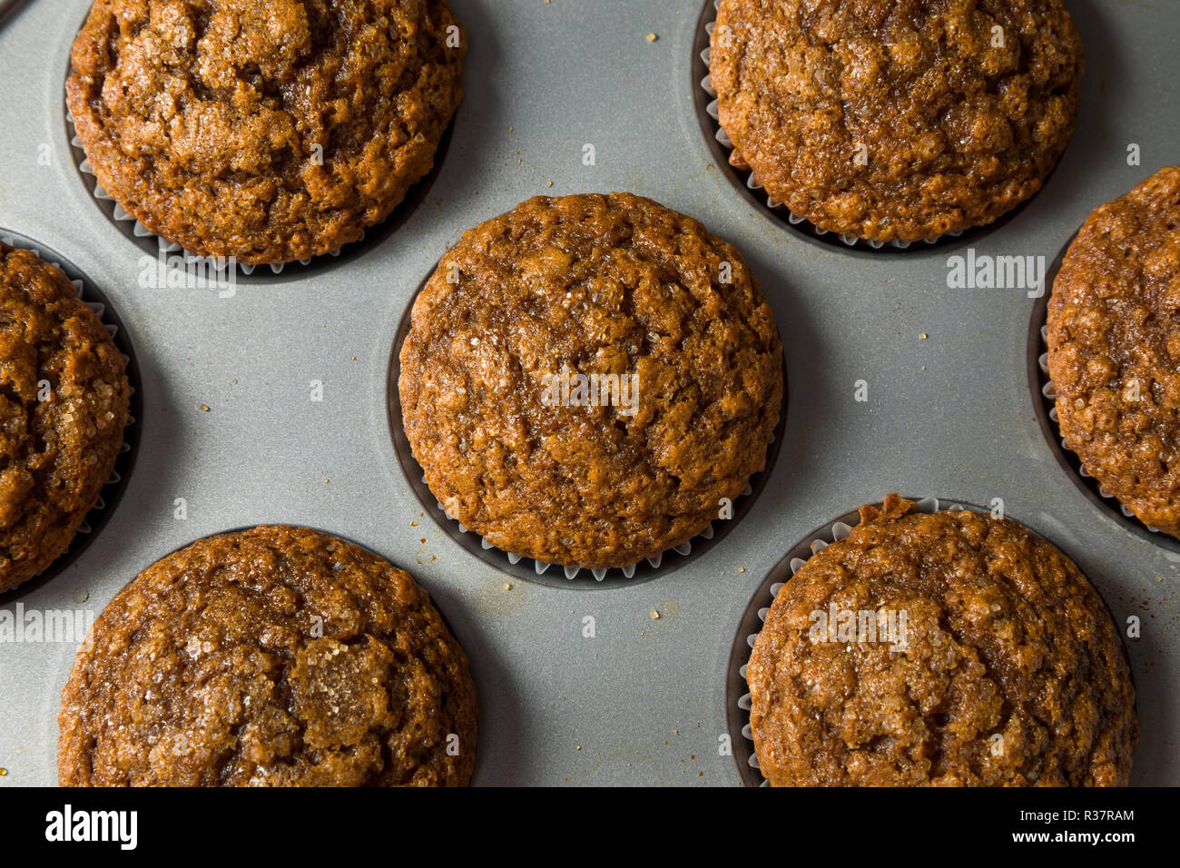 Maison Gingerbread Muffins sucré prêt à manger Banque D'Images